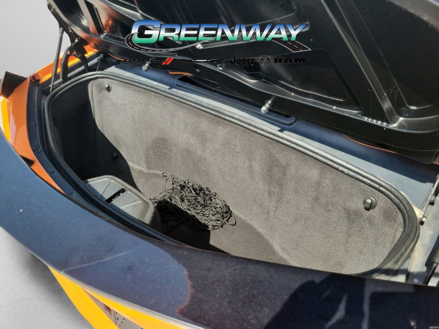 Used 2023 Chevrolet Corvette Stingray Premium Conv w/ Z51 Performance Package RWD image 6