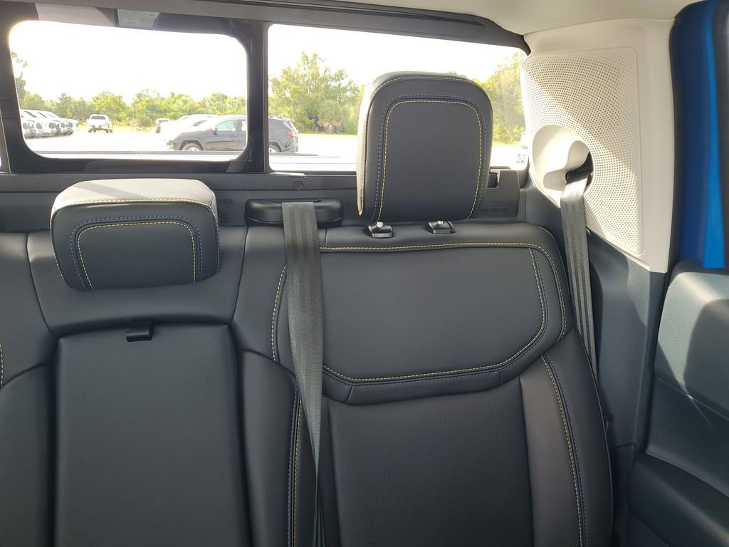 Used 2025 Ford Maverick Lobo image 14