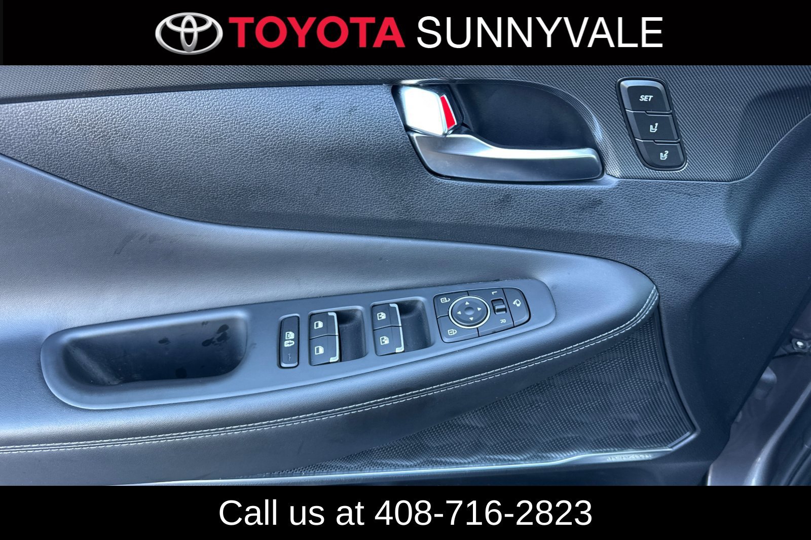 Used 2023 Hyundai Santa Fe Limited AWD/4WD image 15