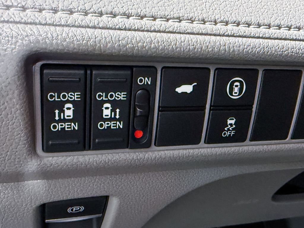 Used 2024 Honda Odyssey EX-L image 24