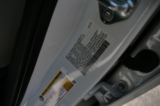 Used 2025 Acura Integra Type S FWD image 45