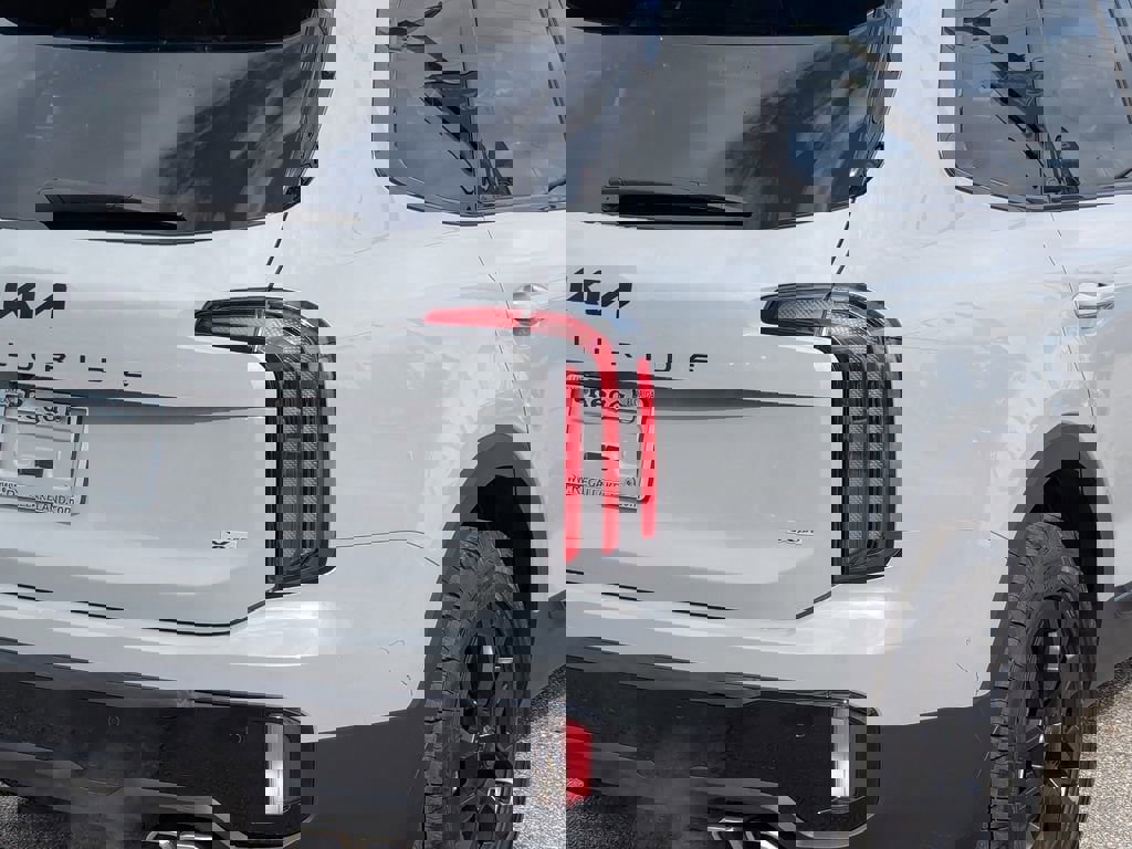 Certified 2025 Kia Telluride SX Prestige X-Pro image 7