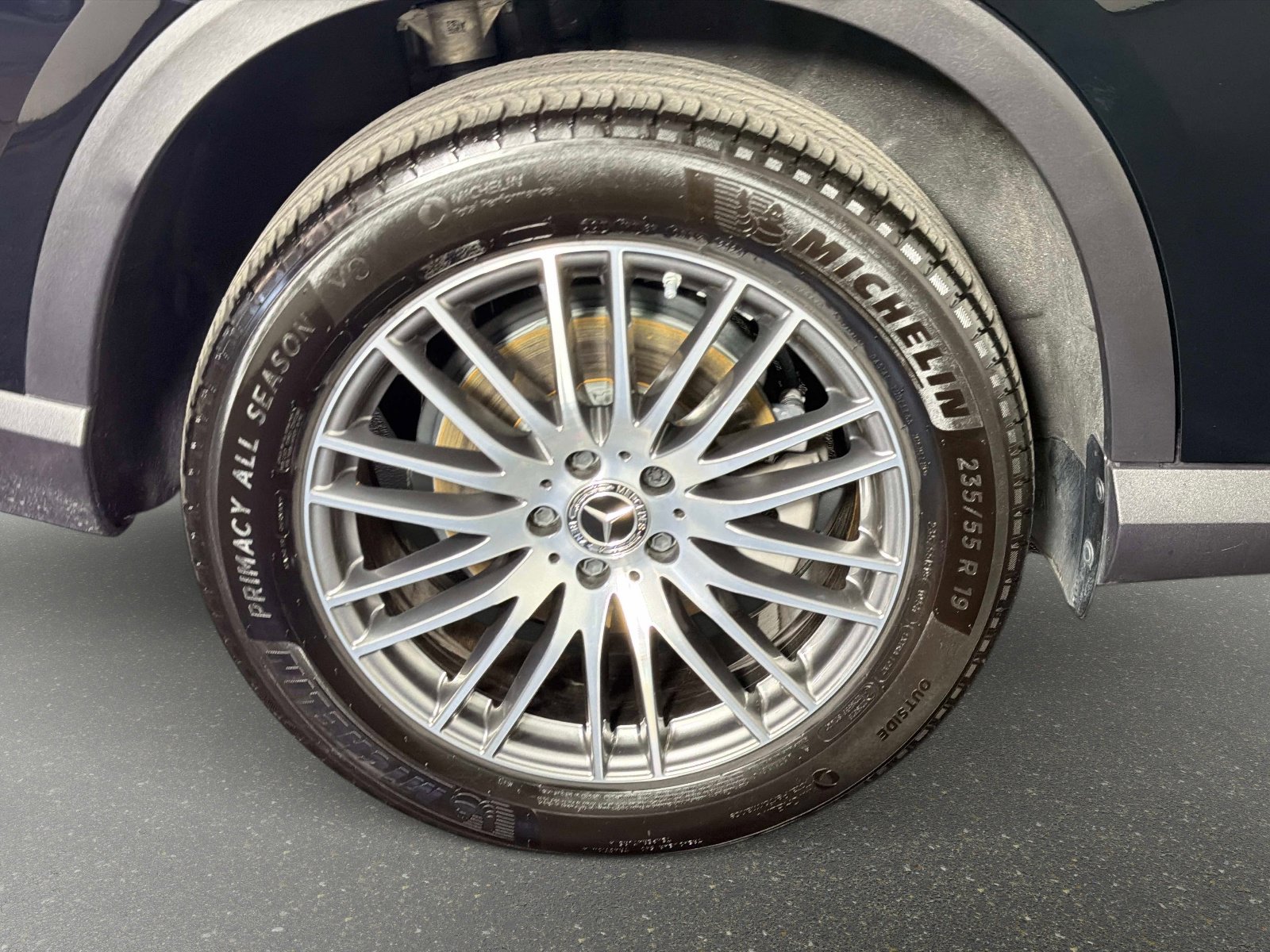 Used 2025 Mercedes-Benz GLC 300 4MATIC image 18