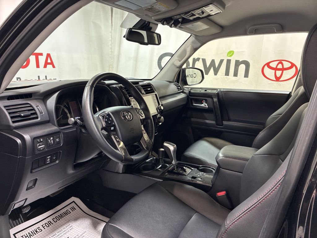 Used 2024 Toyota 4Runner TRD Off-Road Premium AWD/4WD image 24