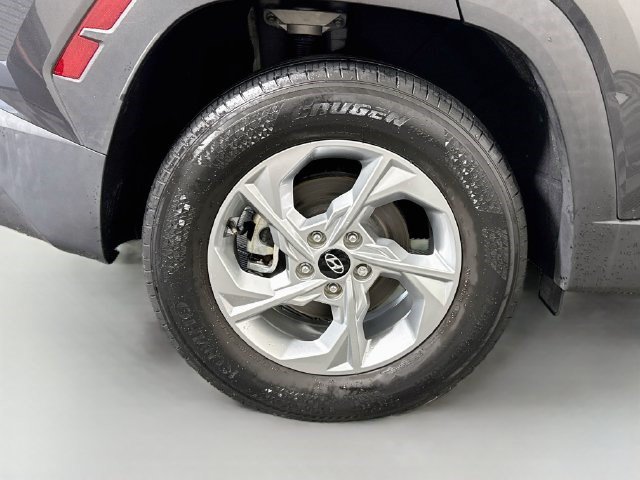Used 2023 Hyundai Tucson SEL AWD/4WD image 32