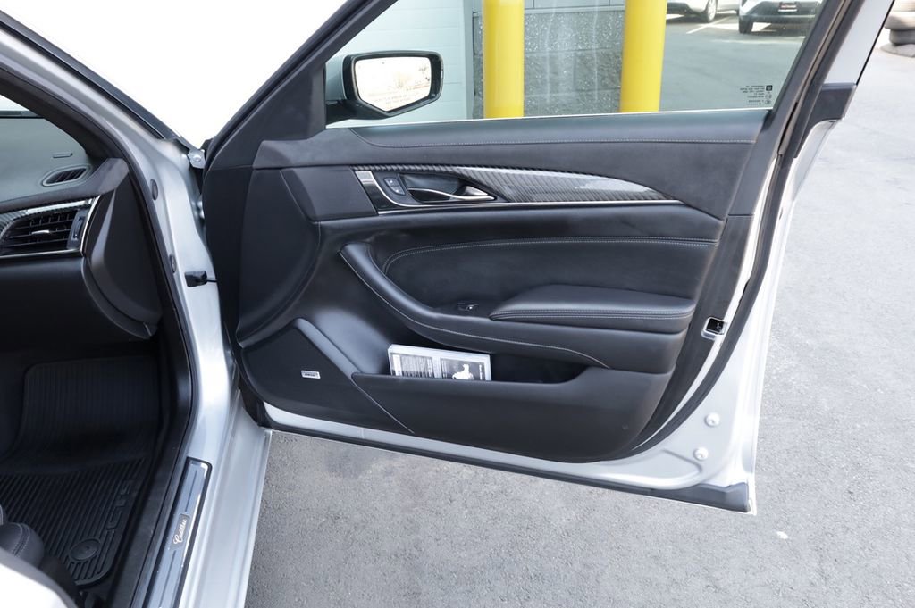 Used 2017 Cadillac CTS Premium Luxury w/ Technology Package image 17