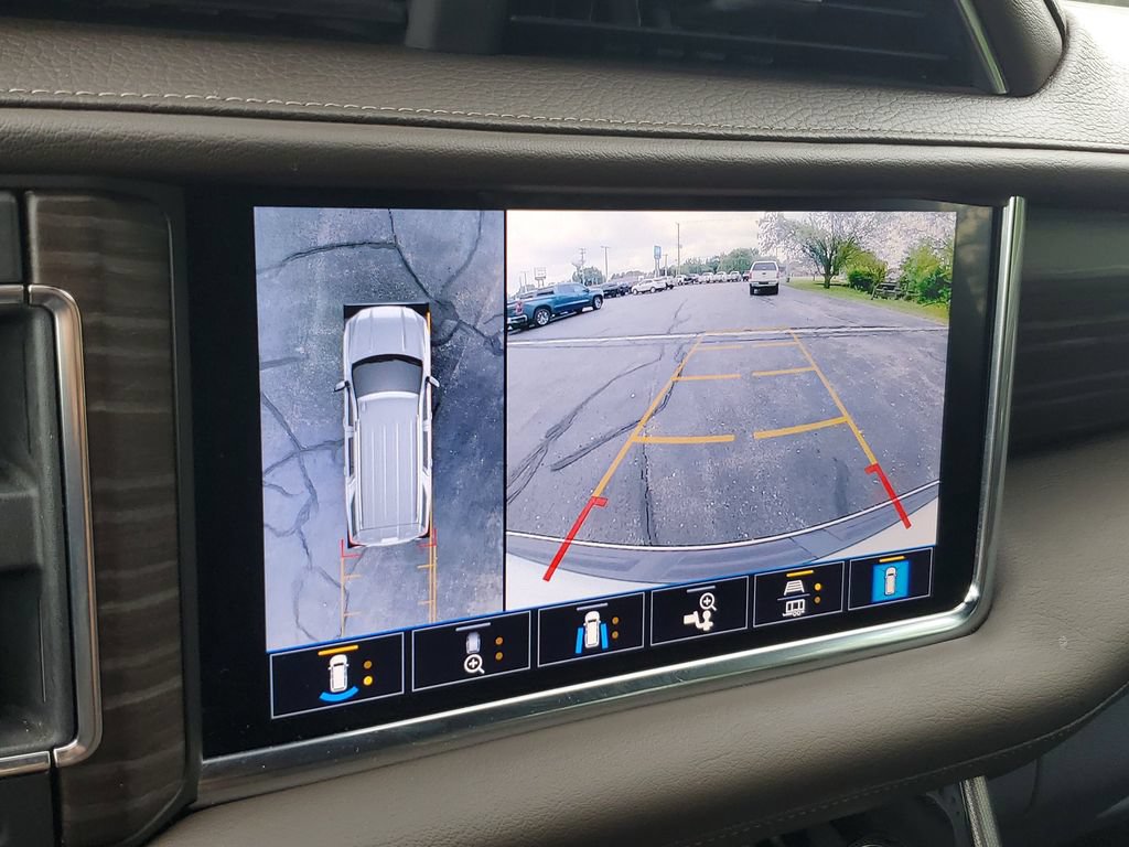 Used 2021 GMC Yukon XL Denali AWD/4WD image 28