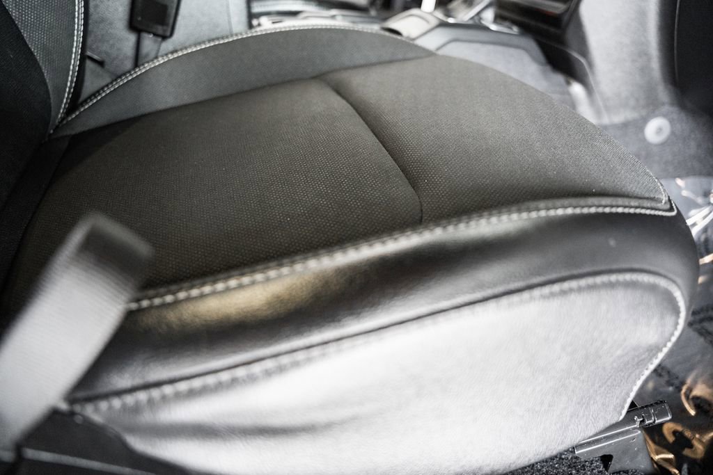 Certified 2021 Jeep Wrangler Unlimited Sport image 35