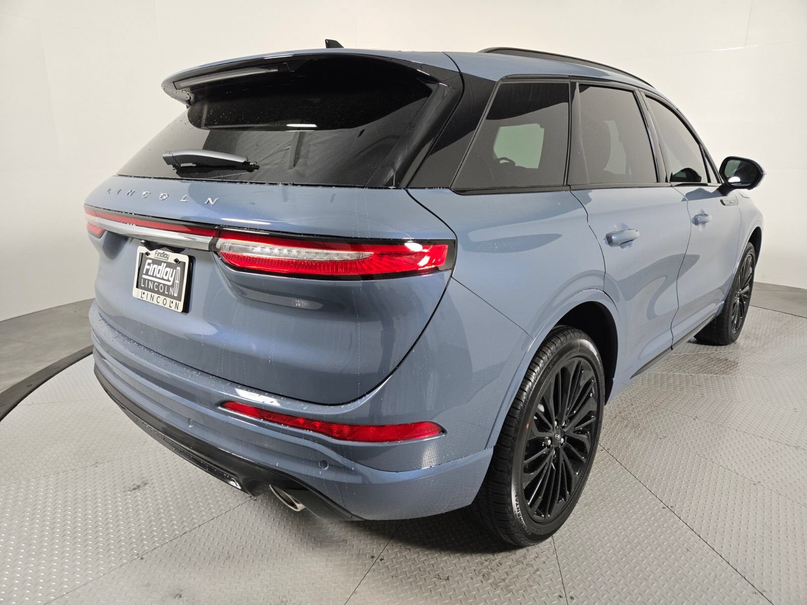 New 2026 Lincoln Corsair Reserve w/ Jet Appearance Package AWD/4WD image 4