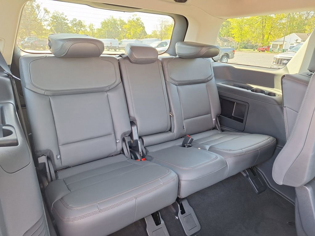 New 2025 Ford Expedition Active image 20