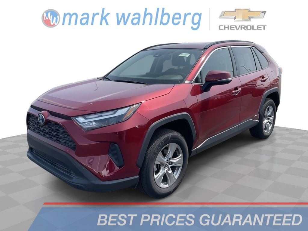 Used 2022 Toyota RAV4 XLE w/ Convenience Package