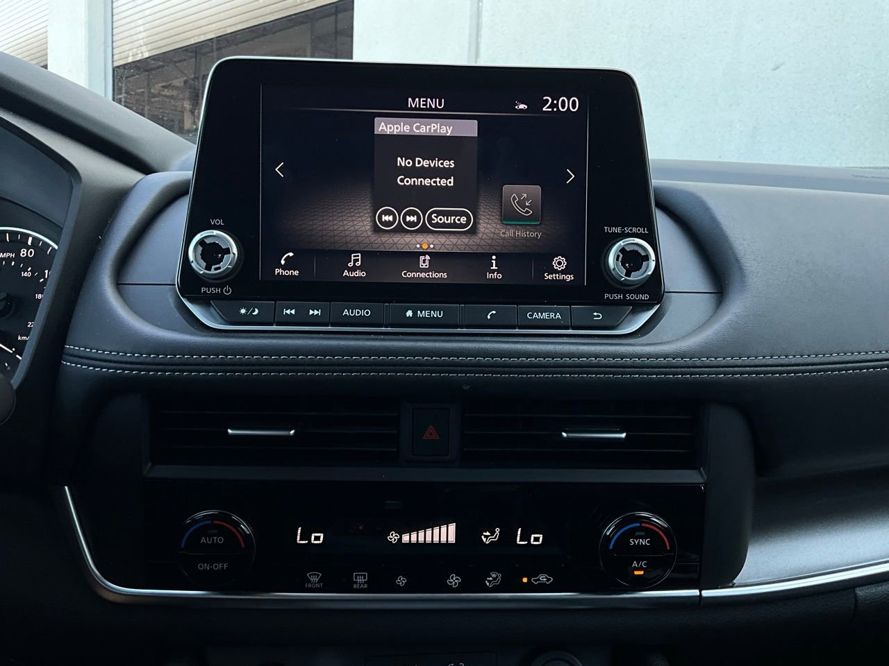 Used 2025 Nissan Rogue SV FWD image 27