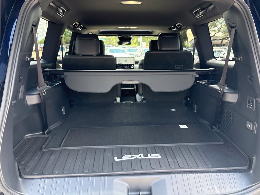 Certified 2026 Lexus GX 550 w/ Accessory Package (2T) AWD/4WD image 21