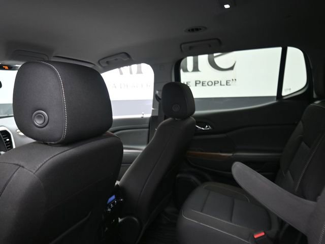Used 2023 GMC Acadia SLE w/ Driver Convenience Package image 24