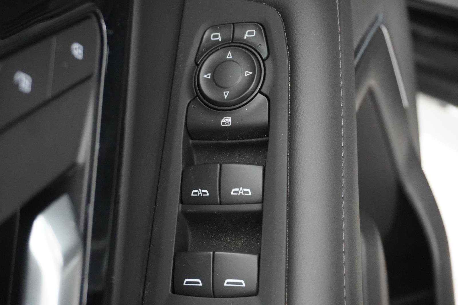 New 2026 Chevrolet Suburban LS RWD image 14