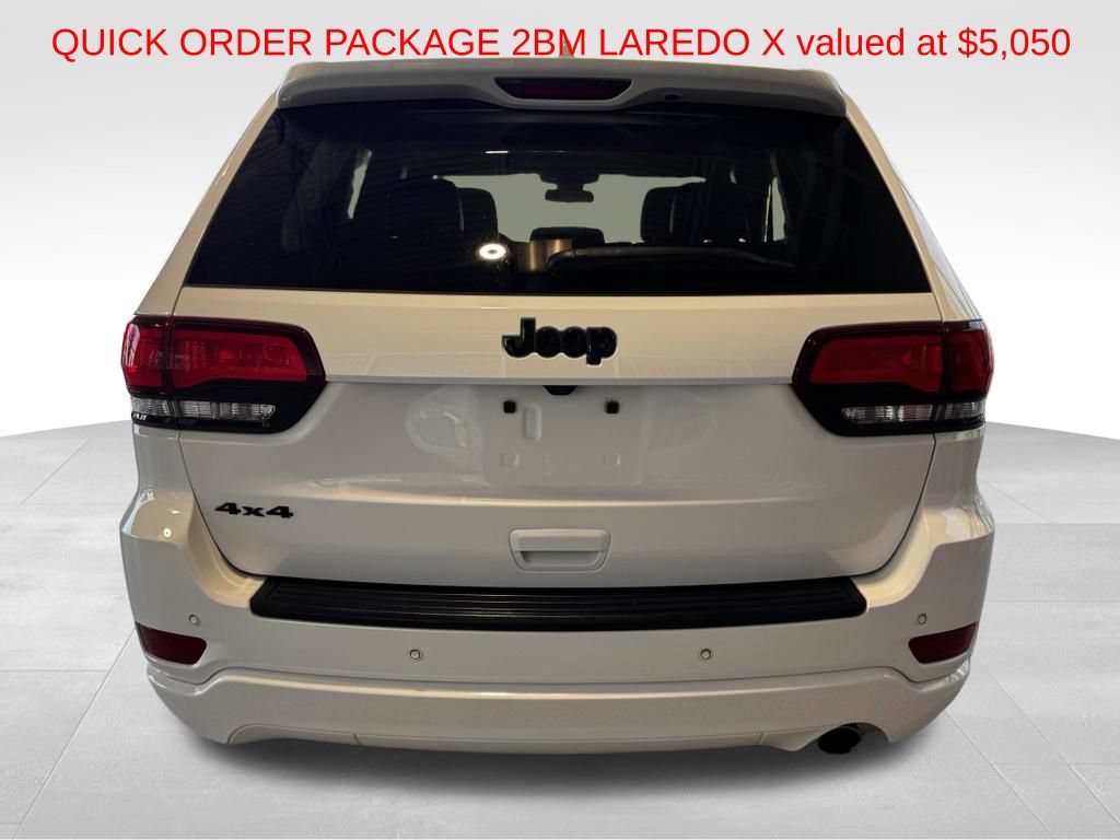 Used 2021 Jeep Grand Cherokee Laredo X AWD/4WD image 5