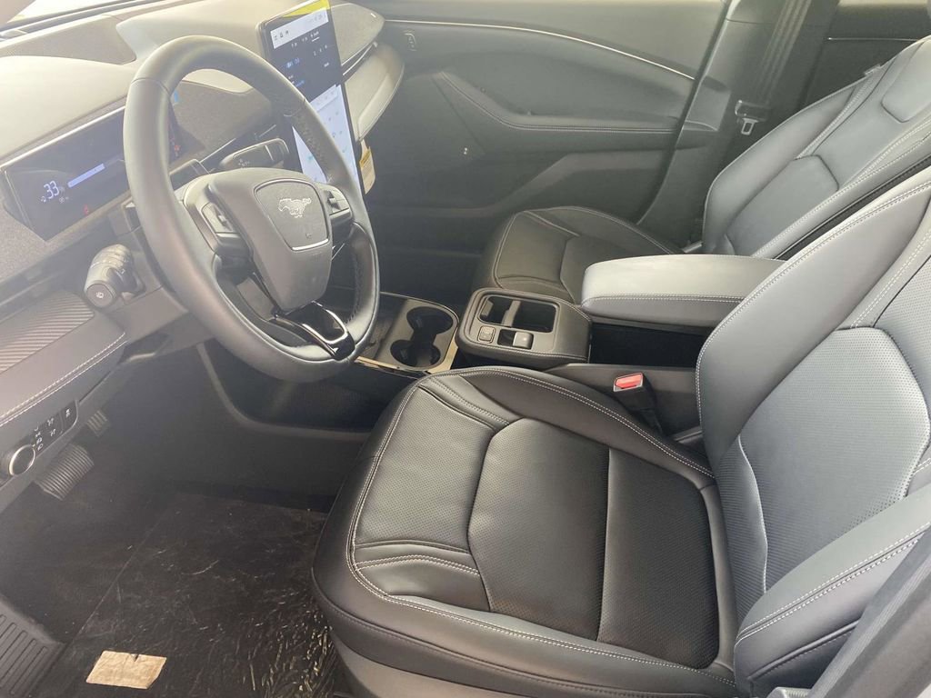 New 2025 Ford Mustang Mach-E Premium image 13