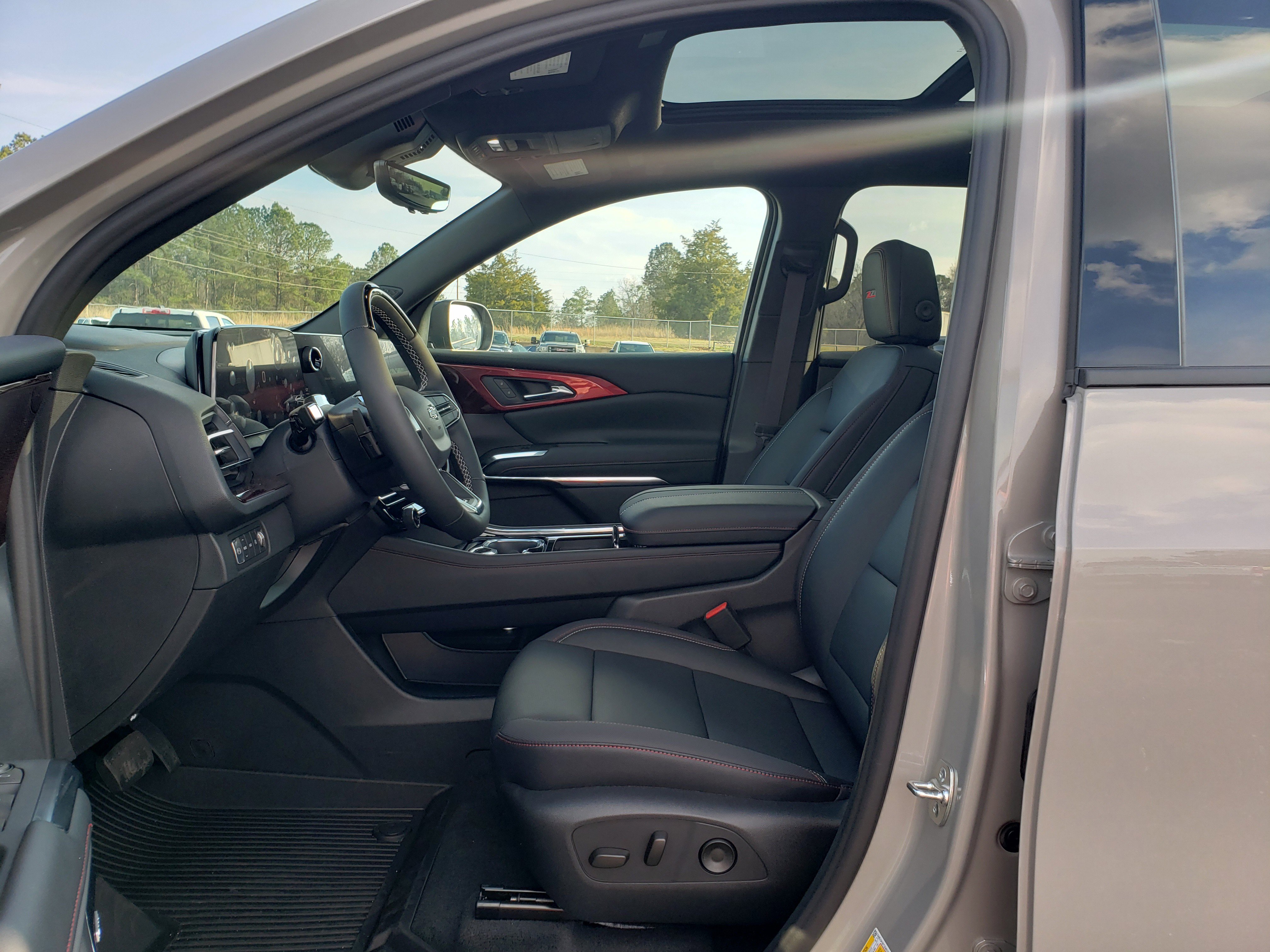 New 2026 Chevrolet Traverse Z71 image 29