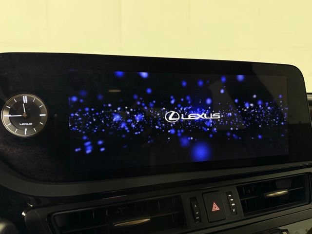 Certified 2025 Lexus ES 300h 300h w/ Premium Package image 20