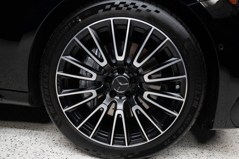 New 2027 Mercedes-Benz E 53 AMG e 4MATIC Sedan image 11