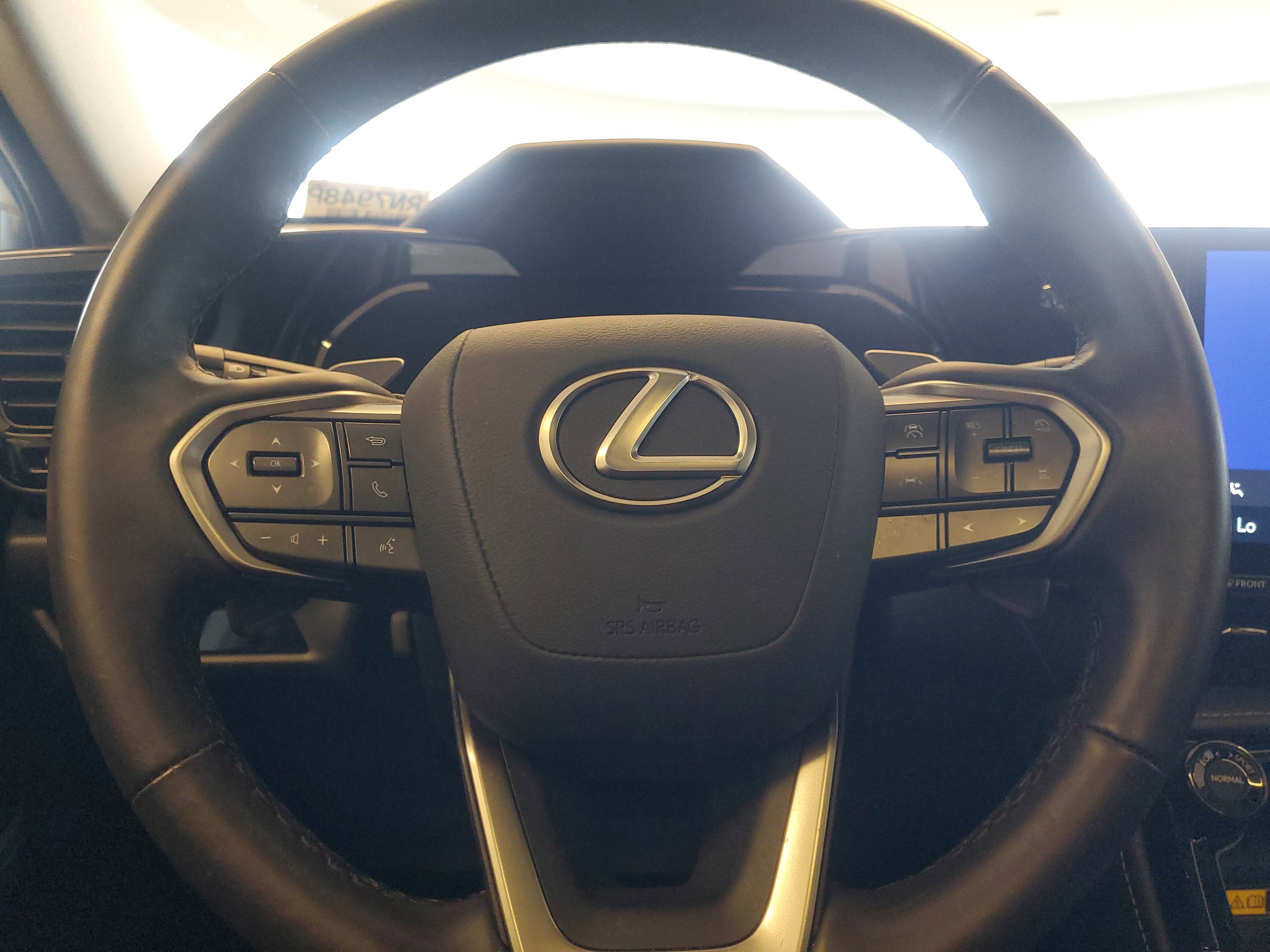 Used 2025 Lexus NX 250 FWD w/ Accessory Package (Z1) image 25