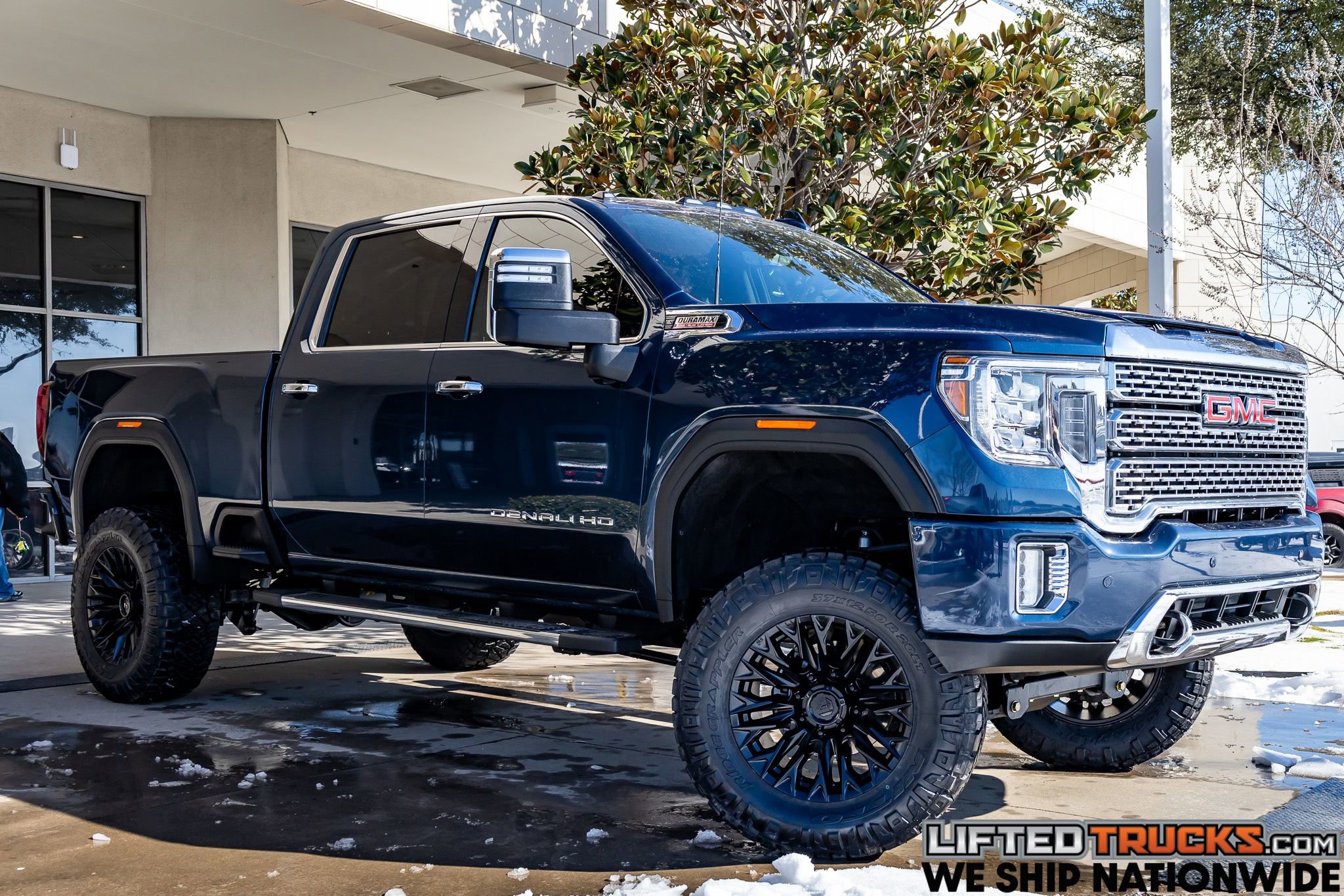 Used 2021 GMC Sierra 2500 Denali w/ Denali Ultimate Package image 1