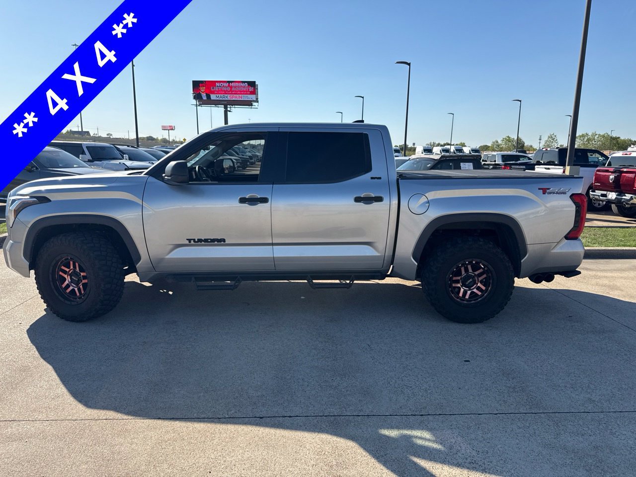 Used 2022 Toyota Tundra SR5 AWD/4WD image 3