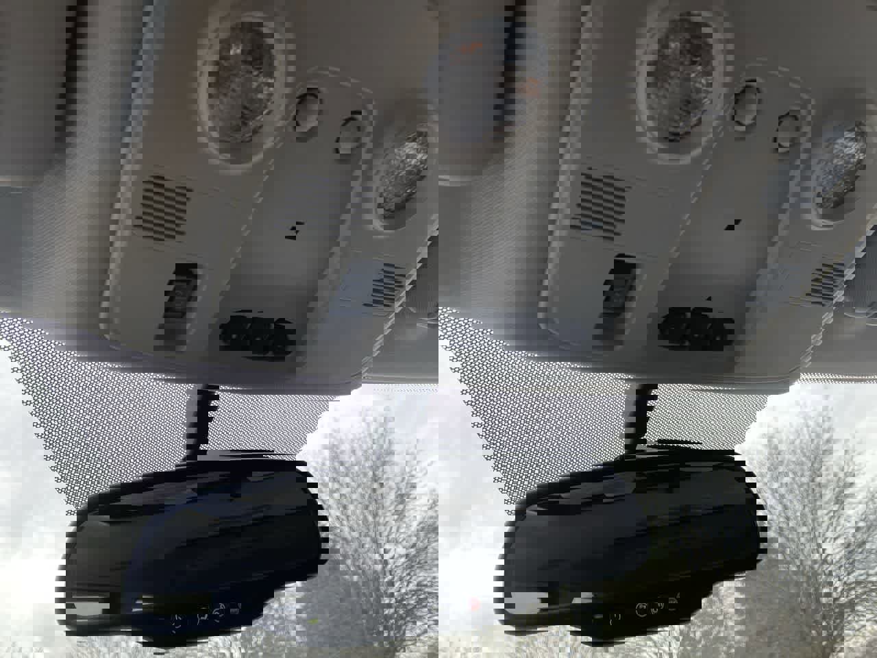 Used 2015 GMC Acadia Denali image 33