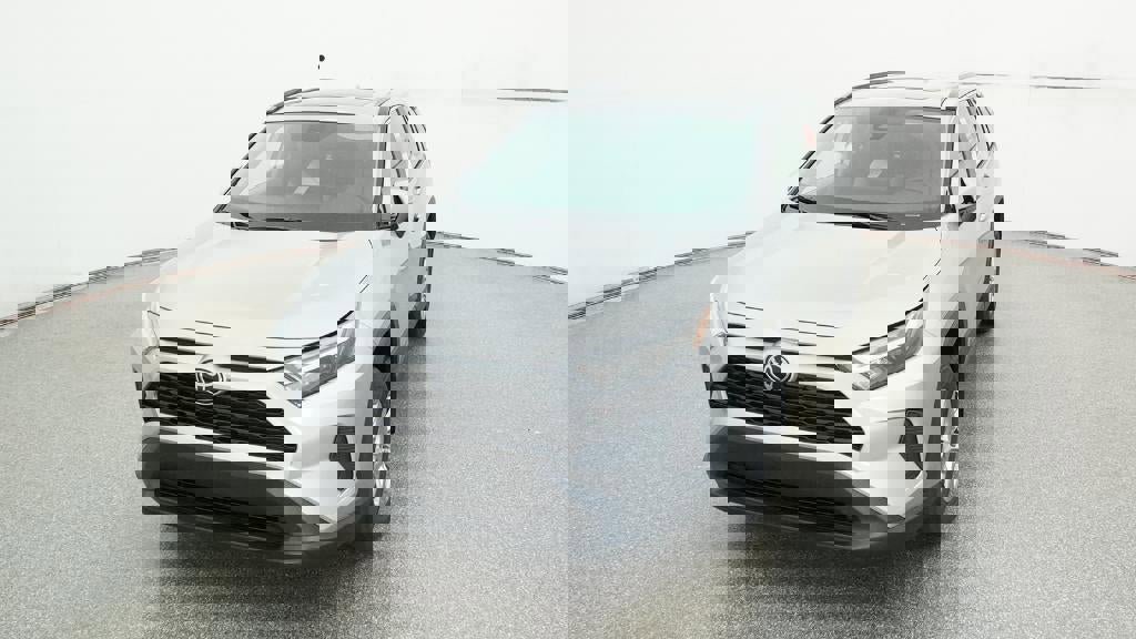 New 2025 Toyota RAV4 XLE image 34