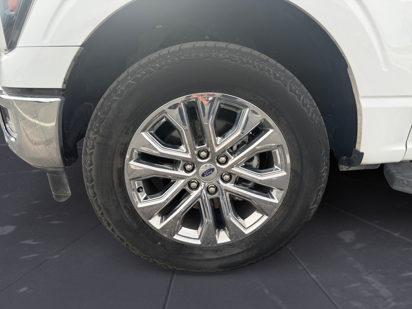Used 2024 Ford F150 Lariat w/ FX4 Off-Road Package AWD/4WD image 14