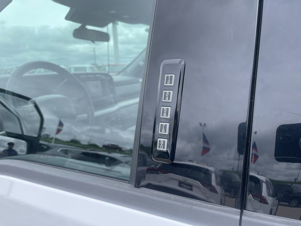 Used 2024 Ford F250 XLT image 57