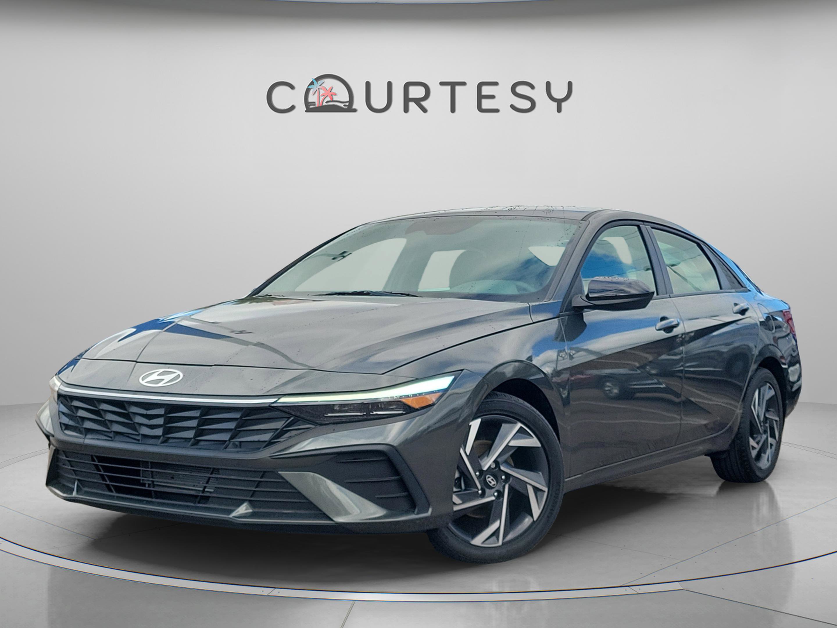 Certified 2025 Hyundai Elantra Sport 360° Tour