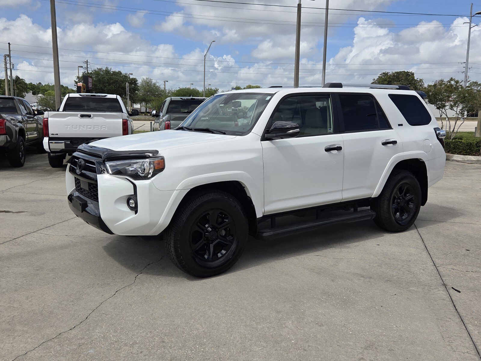 Certified 2021 Toyota 4Runner SR5 Premium w/ Moonroof Package AWD/4WD image 3