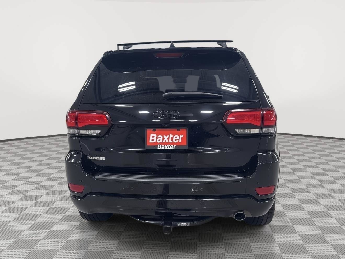 Used 2019 Jeep Grand Cherokee Altitude AWD/4WD image 8
