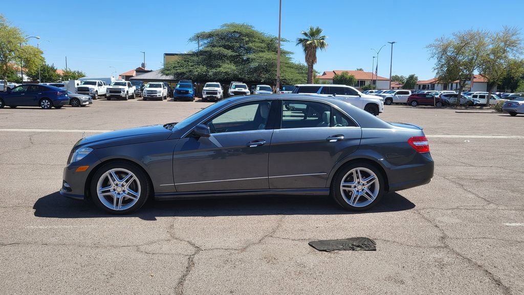 Used 2013 Mercedes-Benz E 350 Sedan image 5
