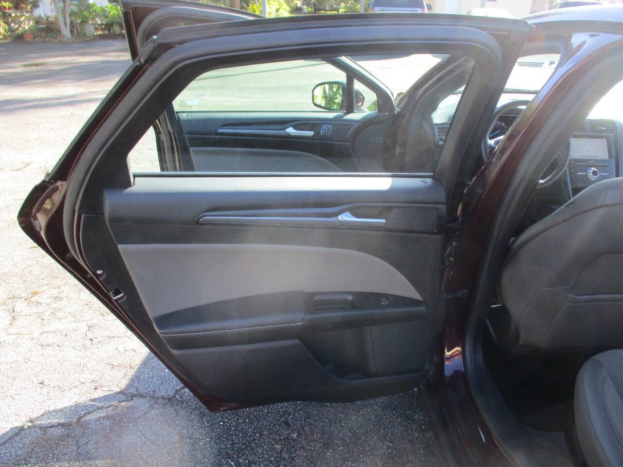 Used 2017 Ford Fusion Sport w/ Equipment Group 401A image 21