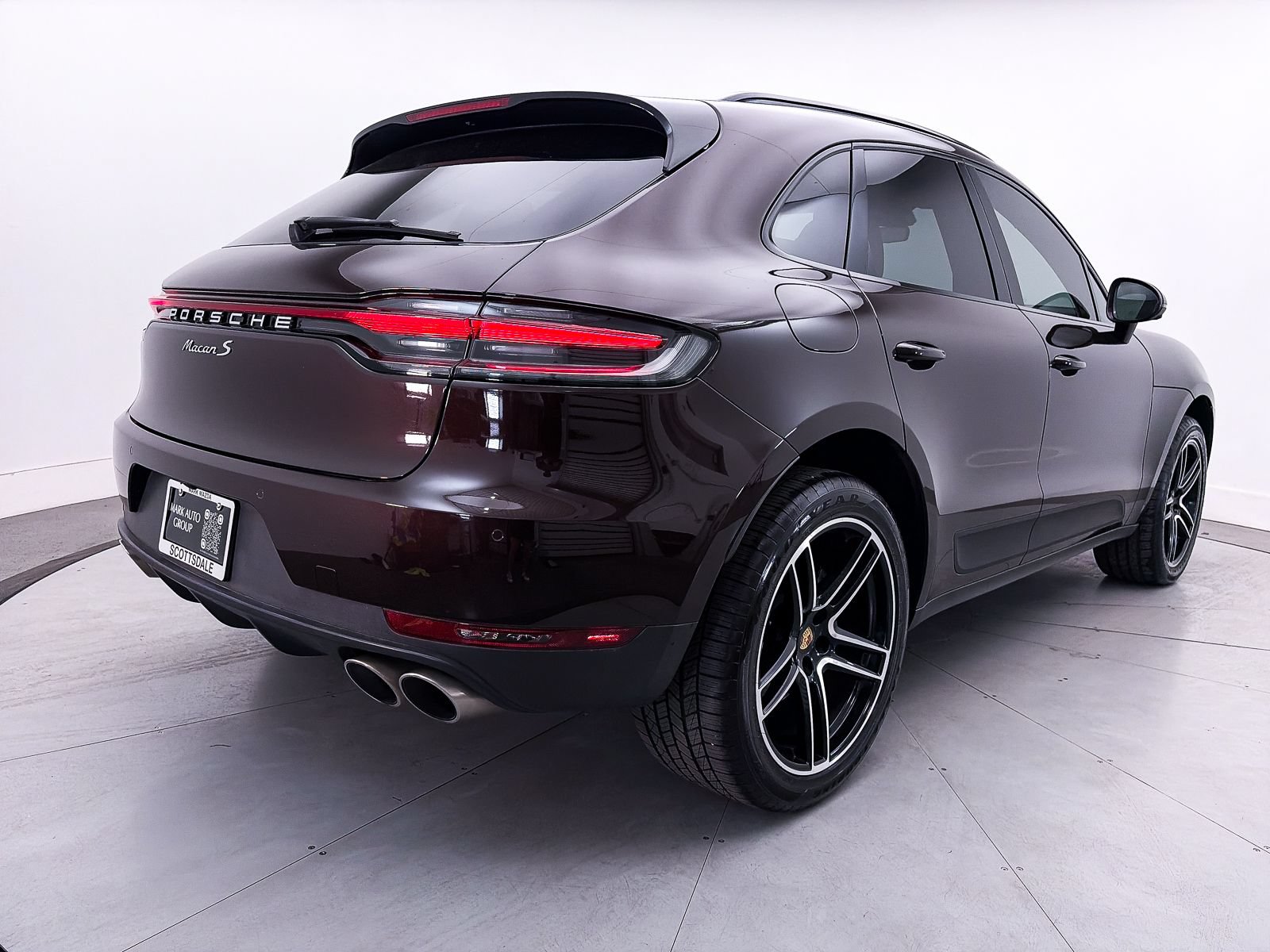 Used 2021 Porsche Macan S w/ Premium Package Plus AWD/4WD image 17