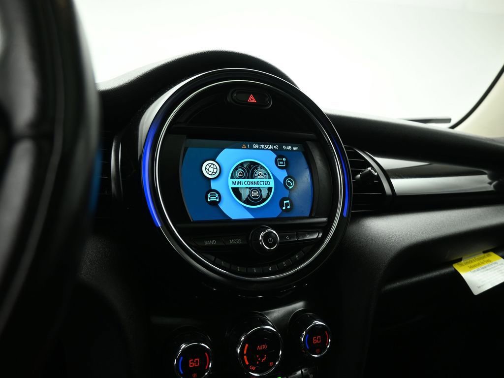 Used 2019 MINI Cooper 2-Door Hardtop image 14