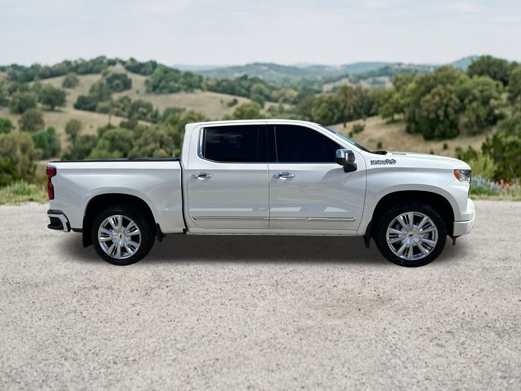 Used 2024 Chevrolet Silverado 1500 High Country w/ High Country Premium Package AWD/4WD image 11