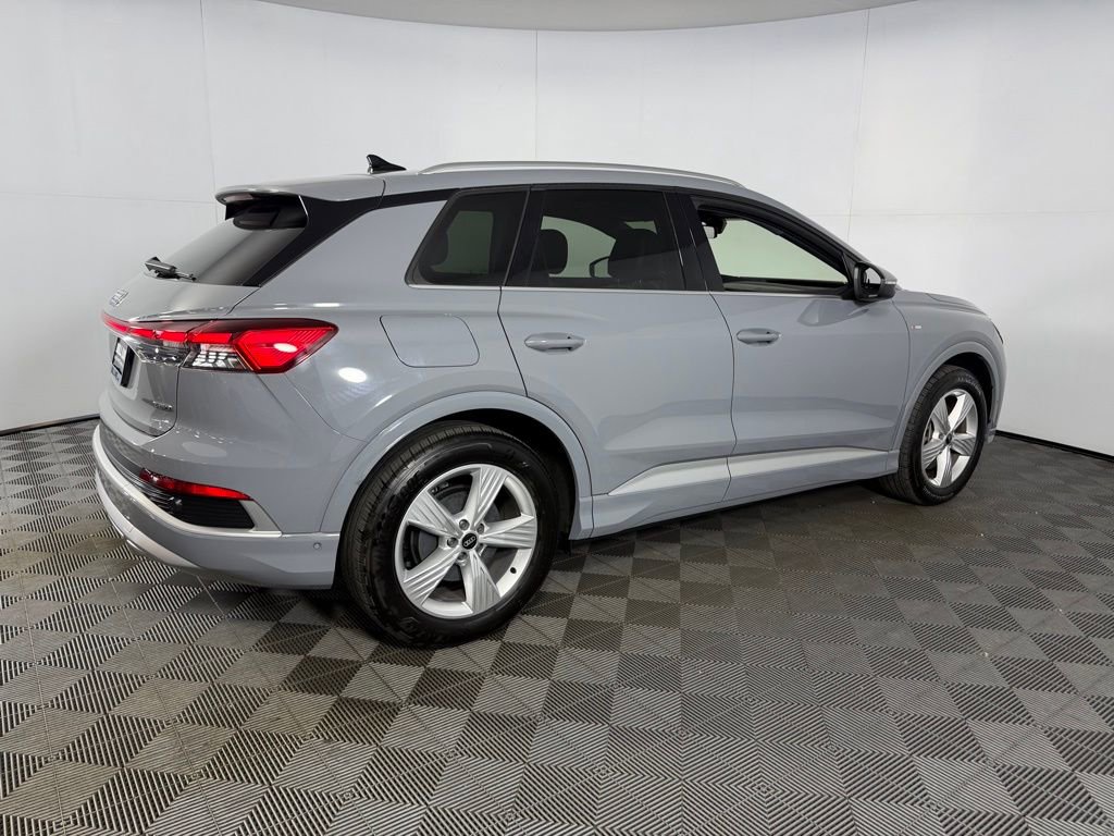 Used 2024 Audi Q4 e-tron Prestige AWD/4WD image 8