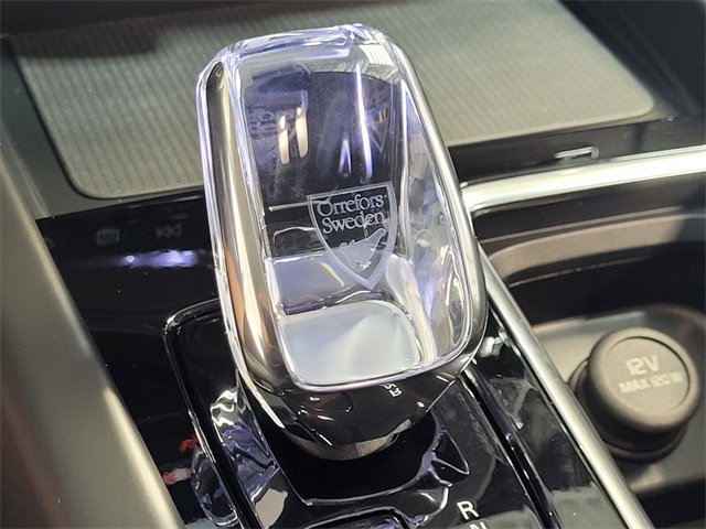 New 2026 Volvo XC60 B5 Plus w/ Protection Package Premier image 26