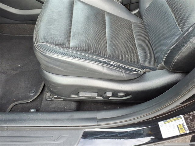 Used 2016 Kia Forte SX w/ SX Premium Technology Package image 5