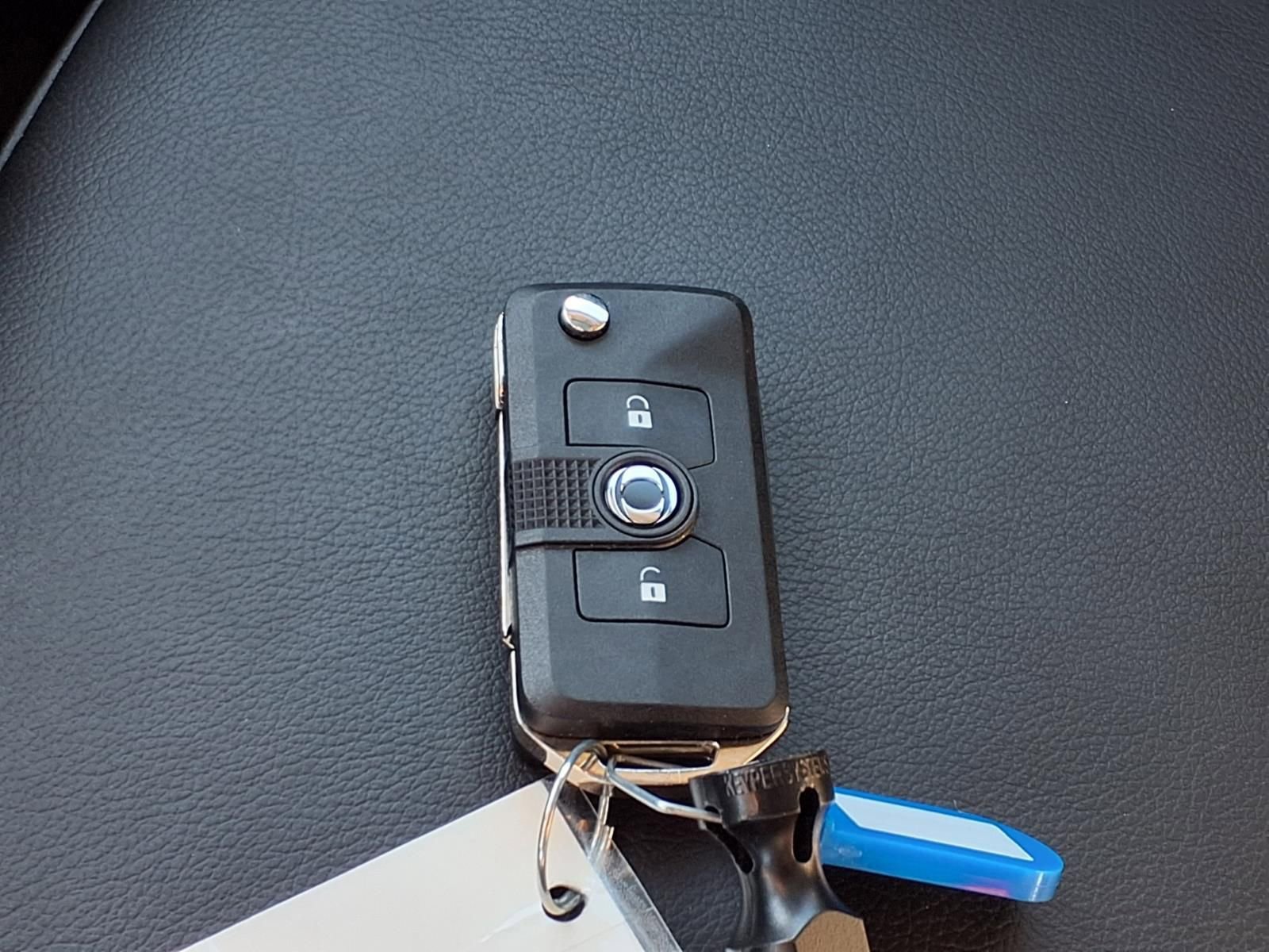 Used 2024 INEOS Grenadier Fieldmaster Edition image 25