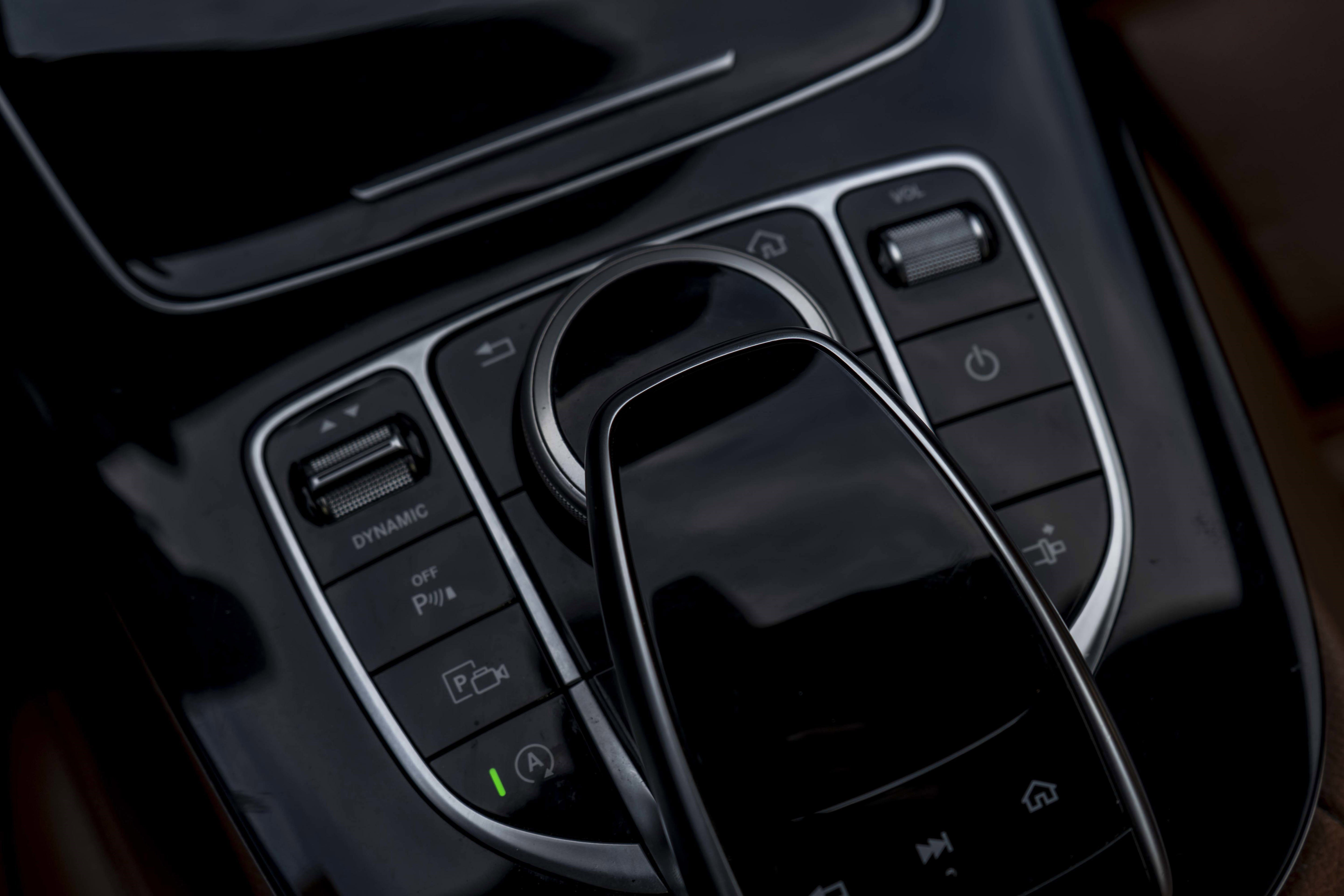 Used 2018 Mercedes-Benz E 400 E 400 image 29