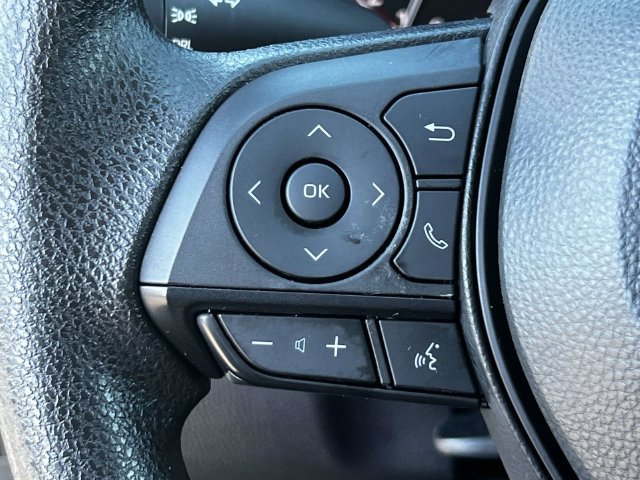 Used 2024 Toyota RAV4 LE AWD/4WD image 22
