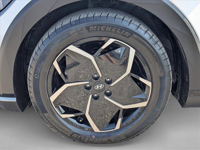 Used 2024 Hyundai Ioniq 5 SEL image 22