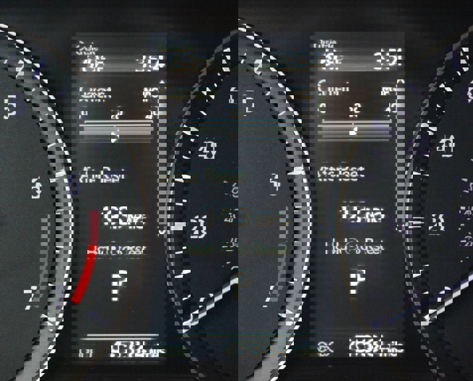 Used 2022 Lexus RX 350 FWD w/ Premium Package image 4