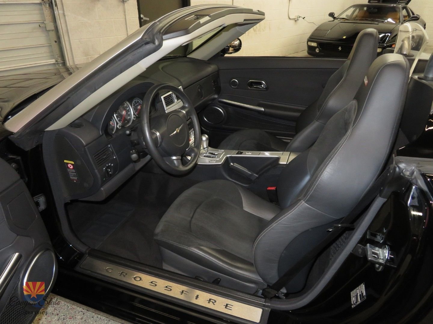 Used 2005 Chrysler Crossfire SRT-6 RWD image 3
