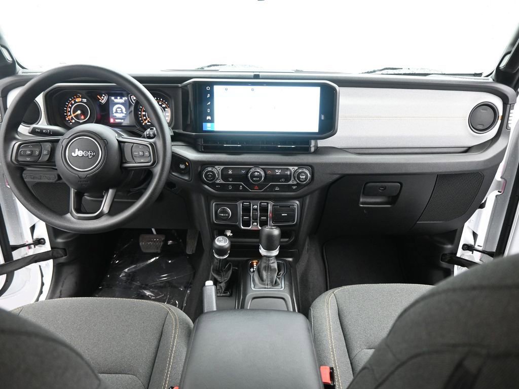 Used 2025 Jeep Wrangler Sport image 17
