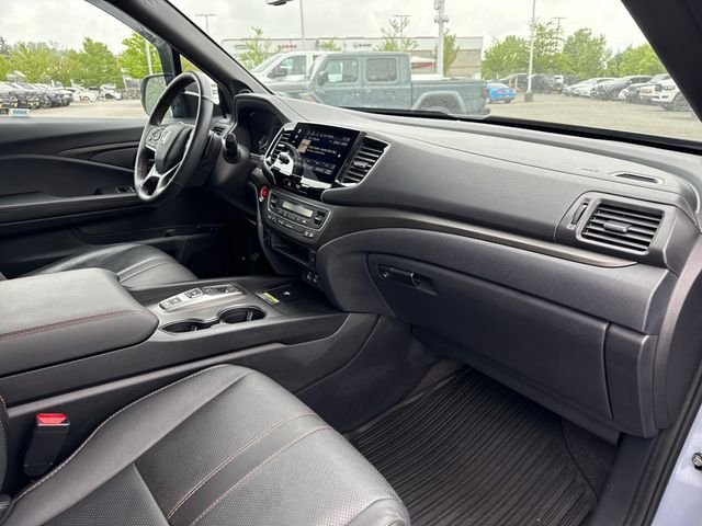 Used 2024 Honda Passport TrailSport image 24